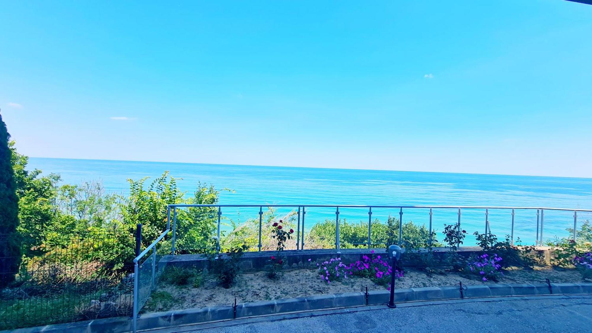 Naser Silver Beach 비알라 외부 사진